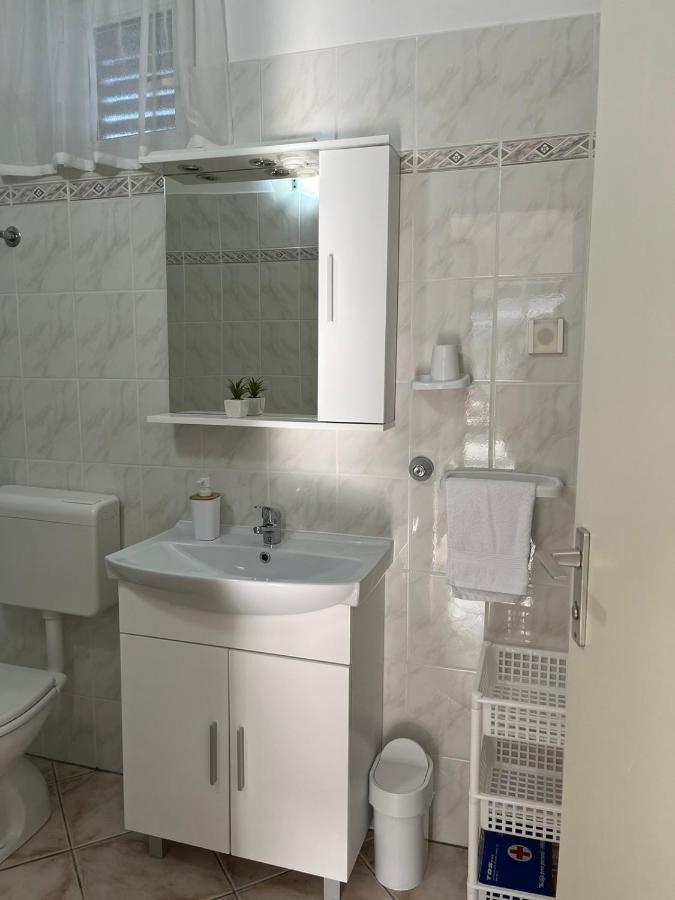Brzac Apartments Marinovic מראה חיצוני תמונה