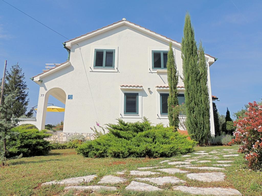 Brzac Apartments Marinovic מראה חיצוני תמונה